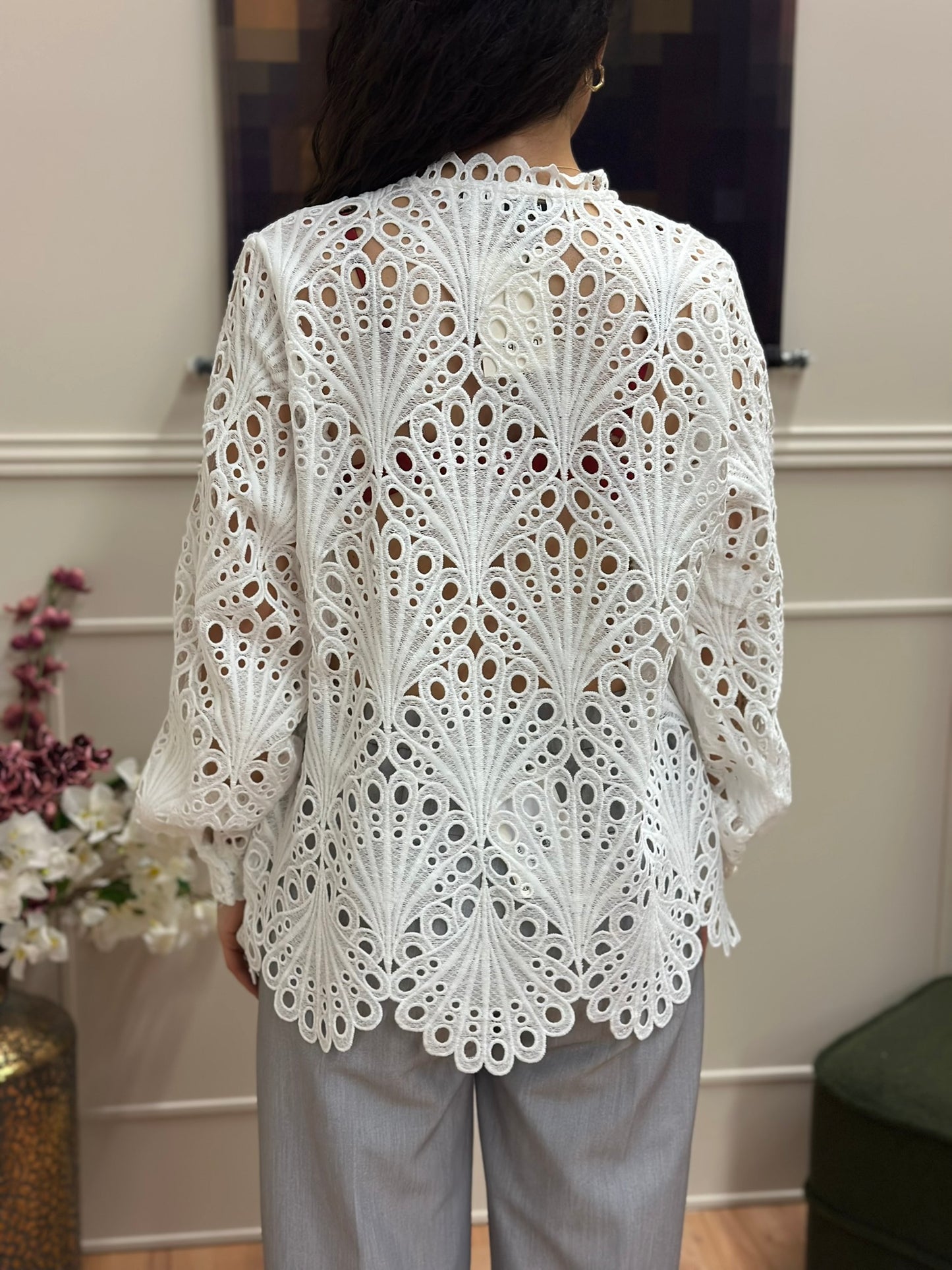 Chemise Lacy