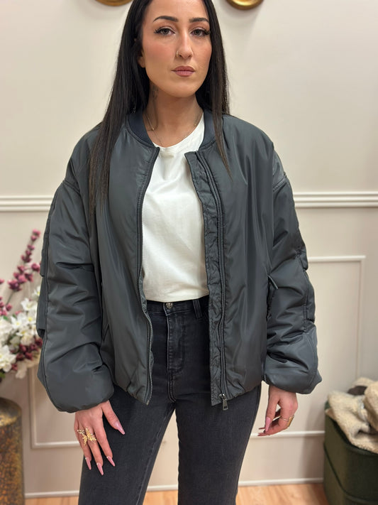 Bomber Haneli