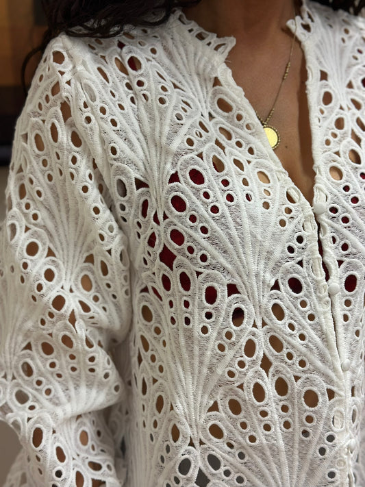 Chemise Lacy